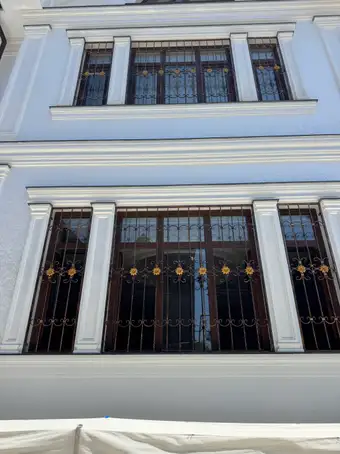 Hand-made iron window grilles installed in Tashkent — No. 083